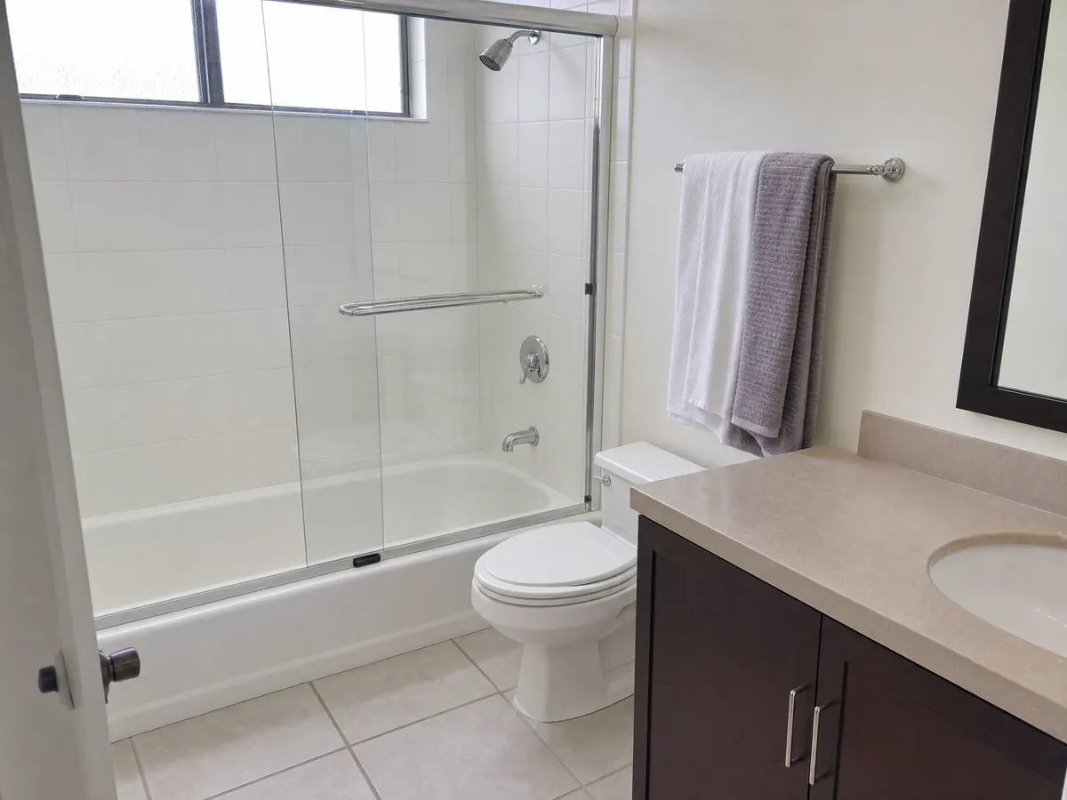 Bathroom deep clean: after